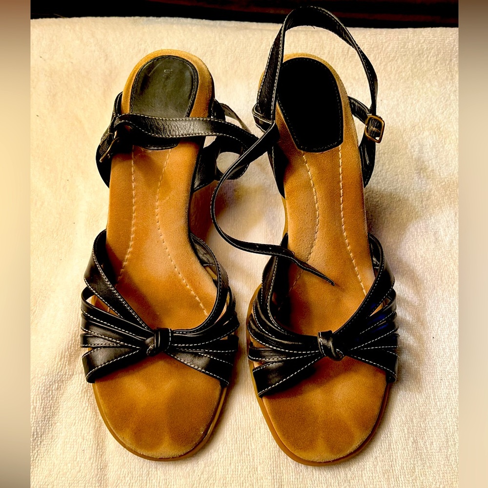 Aerosoles heeled sandal size 10